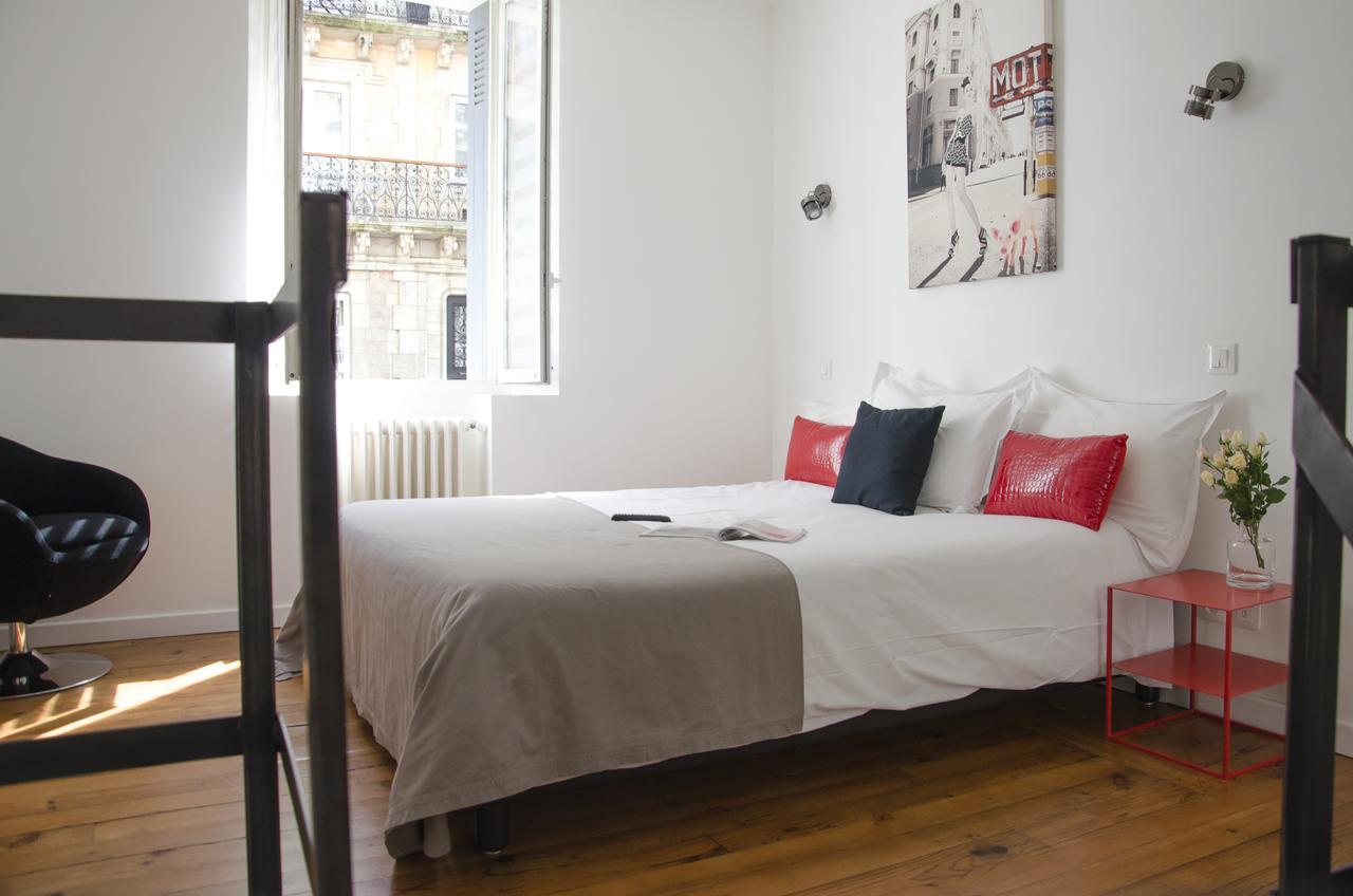 La Casa Cosy, Appart'Hotel Биарриц Экстерьер фото